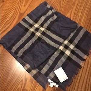 Children’s Burberry Scarf